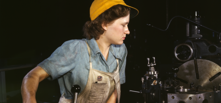 woman working WW2