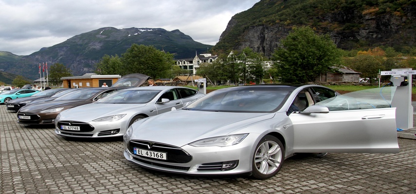 The Top 150 Electric Vehicles By Range