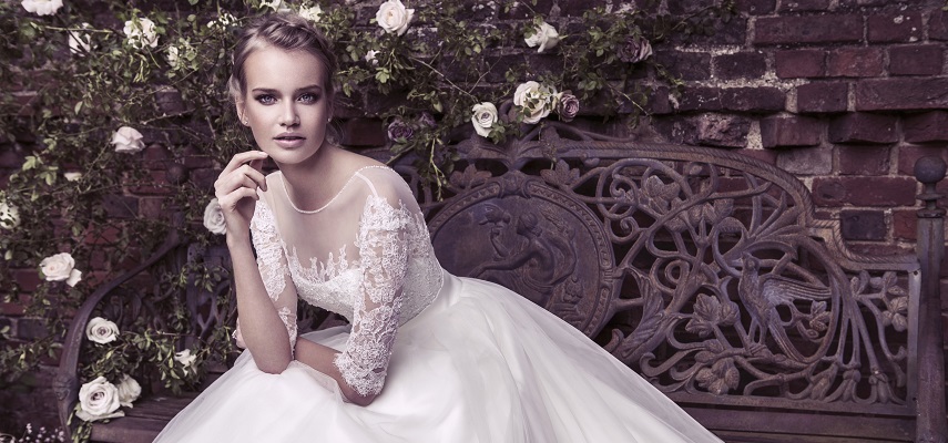 Top 10 Cities That Spend The Most On Wedding Dresses In Total In 2022