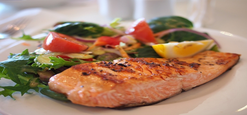 Pregnancy & Breastfeeding: Eating Fish